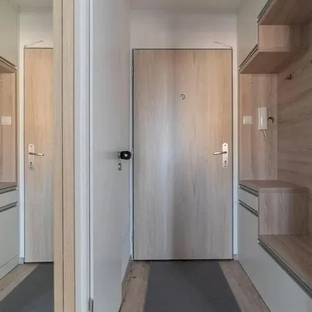 Sanji Apartment *